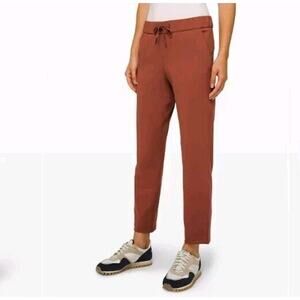 Lululemon On the Fly 7/8 Pant Rustic Clay Women’s Sz 4